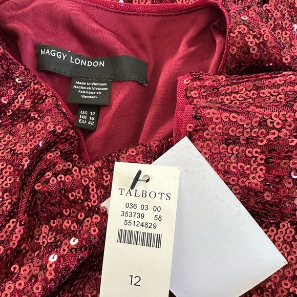 🏷️ NWT Maggy London Sequin Fit & Flare Midi Dress in Cherry. Size 12 - Picture 6 of 8